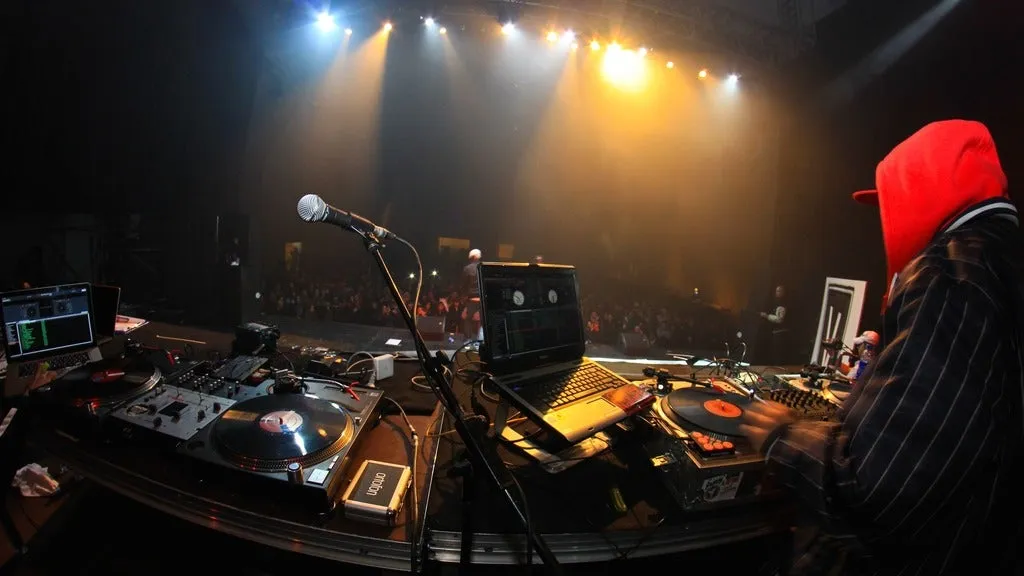 Le Grand Hommage a Led Zeppelin – Kashmir Experience